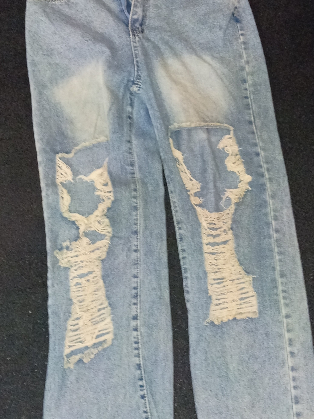Light Wash Distressed Women’s Boyfriend Jeans